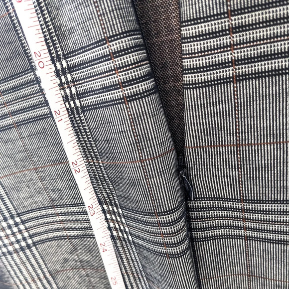 Women's Apt. 9® Sleeveless Button Accent Sheath Dress - Picture 5 of 9